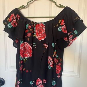 Large Women’s Floral Short Sleeve Blouse - off the shoulder - black/multicolor
